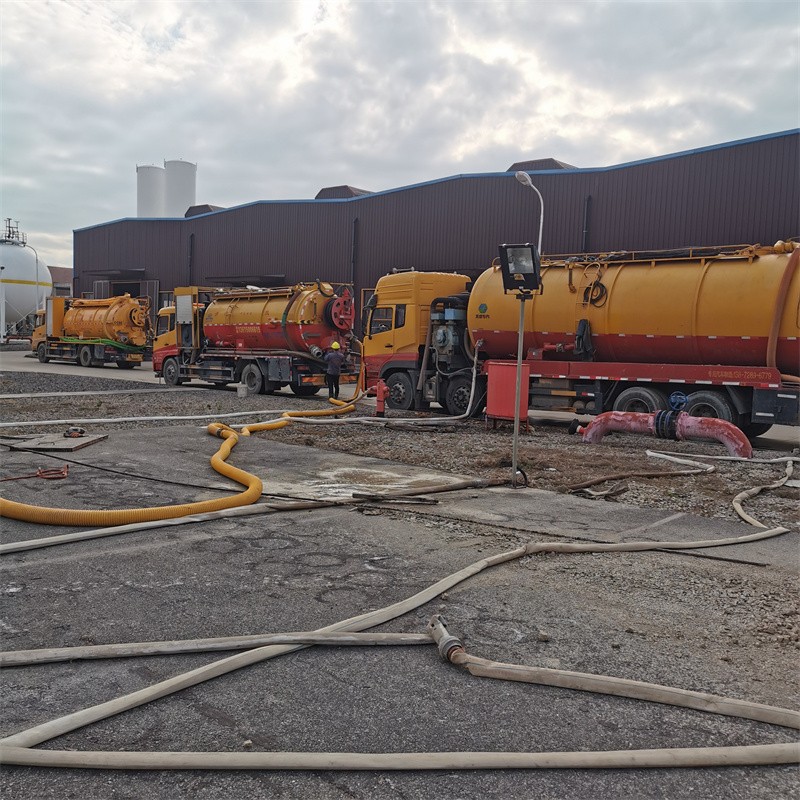 吴兴污水池清理