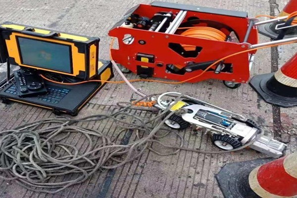 吴兴CCTV管道检测机器人